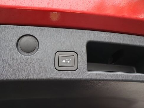 New 2026 Chevrolet Equinox LT w/ Convenience Package II image 24