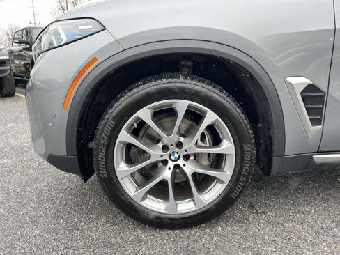 Used 2025 BMW X5 xDrive40i w/ Premium Package image 12