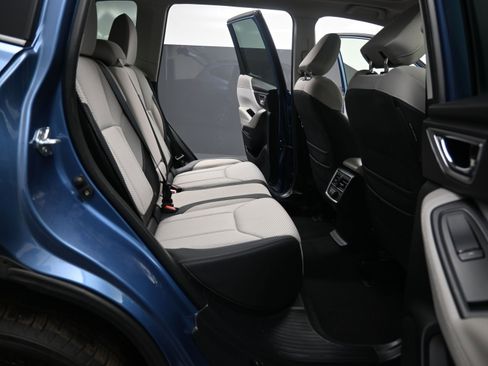 Used 2023 Subaru Forester Premium image 26