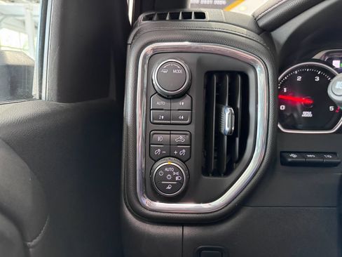 Certified 2023 Chevrolet Silverado 2500 High Country w/ Z71 Off-Road Package AWD/4WD image 28