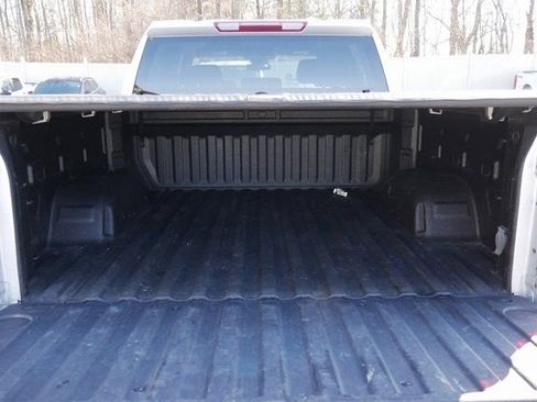 Used 2022 Chevrolet Silverado 1500 RST w/ Z71 Off-Road Package image 11