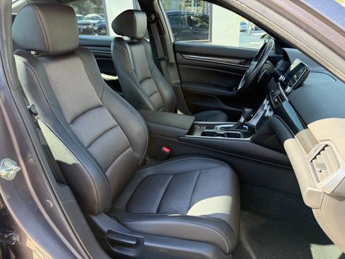 Used 2019 Honda Accord Sport image 25
