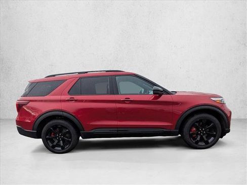 Used 2020 Ford Explorer ST w/ ST Street Pack image 4