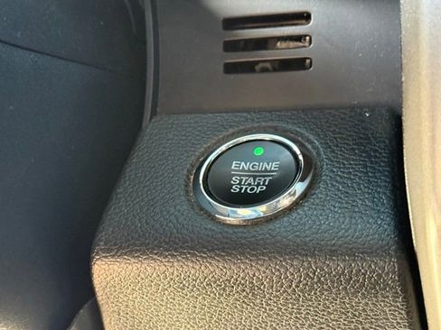 Used 2018 Ford Expedition XLT w/ Equipment Group 202A image 23