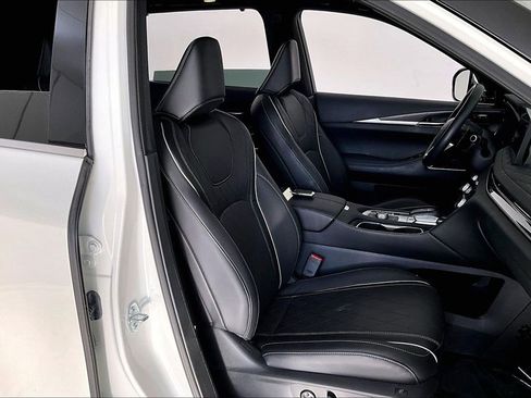 Certified 2025 INFINITI QX60 Autograph w/ Cargo Package image 10
