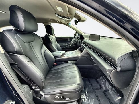 Used 2024 Genesis GV80 2.5T AWD/4WD image 25