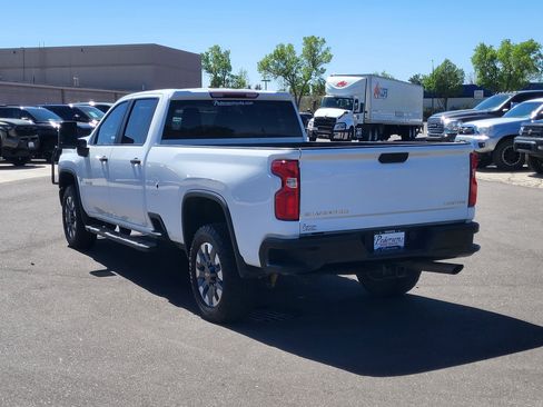 Used 2021 Chevrolet Silverado 2500 Custom w/ Custom Convenience Package AWD/4WD image 3