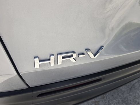 Certified 2026 Honda HR-V LX image 13