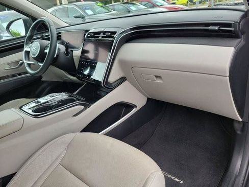 Certified 2023 Hyundai Tucson Limited FWD image 14