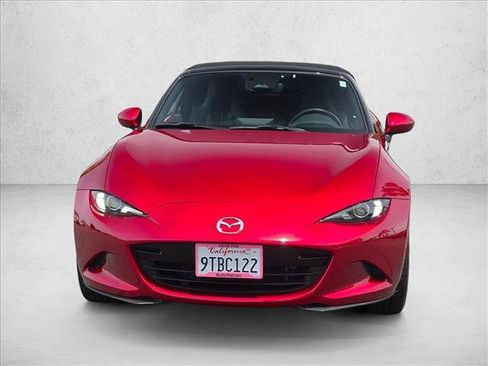 Certified 2025 MAZDA MX-5 Miata Grand Touring w/ Weather Package RWD image 3