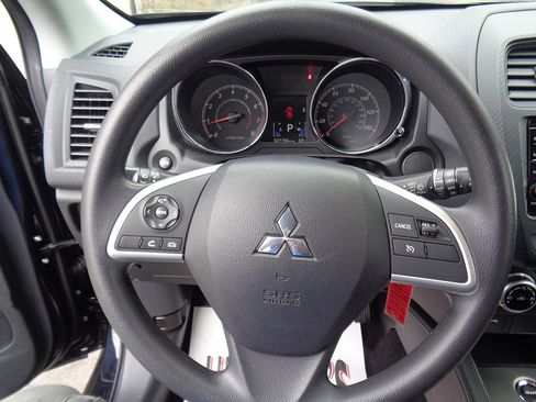 Used 2020 Mitsubishi Outlander Sport ES image 17