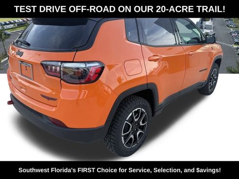 New 2026 Jeep Compass Trailhawk image 4