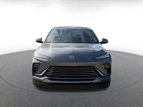 Used 2025 Buick Envista Preferred image 3