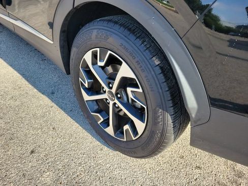 Used 2024 Kia Sportage EX FWD image 34