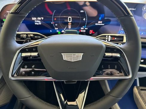 New 2026 Cadillac Optiq Sport 1 w/ LPO, Floor Liner Package AWD/4WD image 23