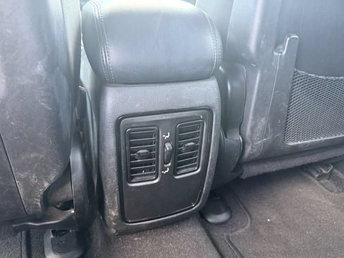 Used 2022 Dodge Durango SXT w/ Blacktop Package RWD image 25