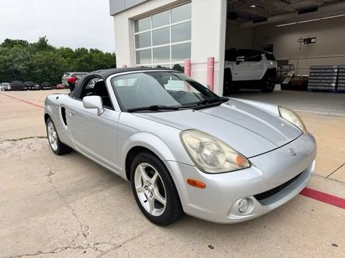 Used 2003 Toyota MR2 RWD image 17