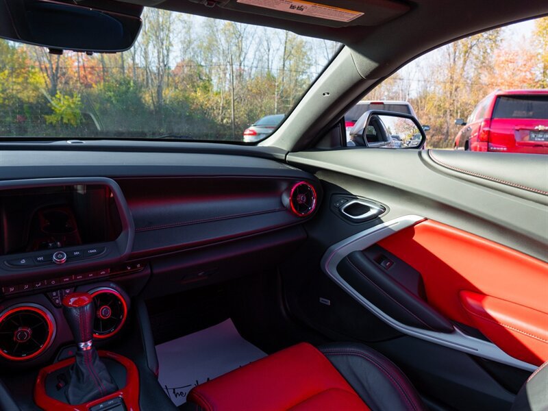 Used 2021 Chevrolet Camaro SS RWD image 26