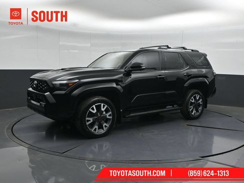 Used 2025 Toyota 4Runner TRD Sport Premium AWD/4WD image 6