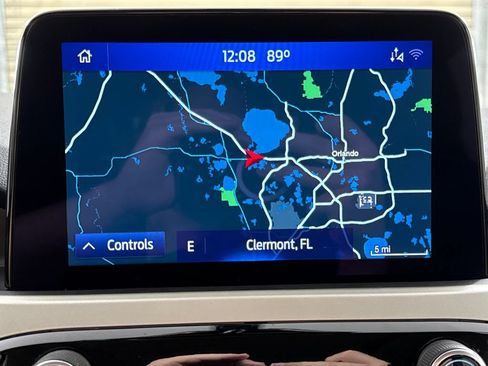 Used 2020 Ford Escape SE FWD image 19