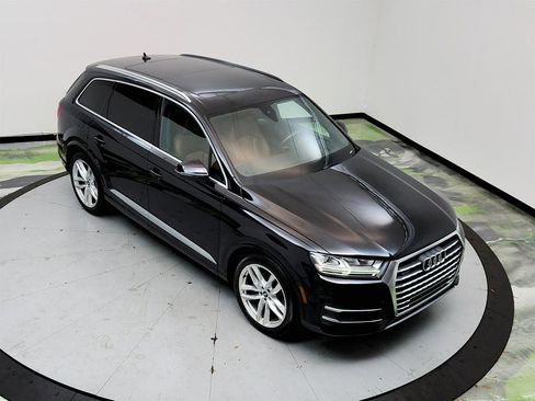 Used 2018 Audi Q7 3.0T Prestige AWD/4WD image 35