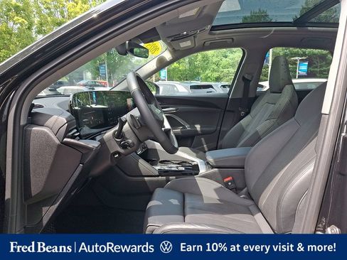 Used 2025 Audi Q5 Premium Plus w/ Premium Plus AWD/4WD image 18