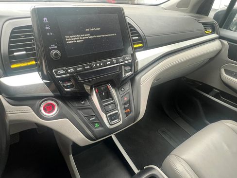 Used 2018 Honda Odyssey EX-L image 21