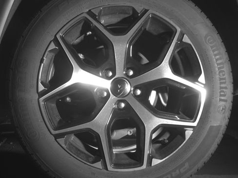 Used 2025 Jeep Compass Limited image 14