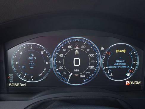 Used 2015 Cadillac Escalade Premium image 10