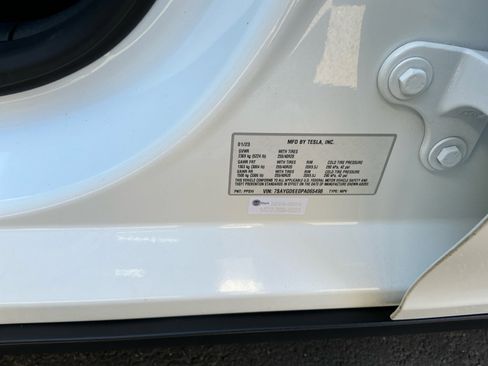 Used 2023 Tesla Model Y Long Range image 26