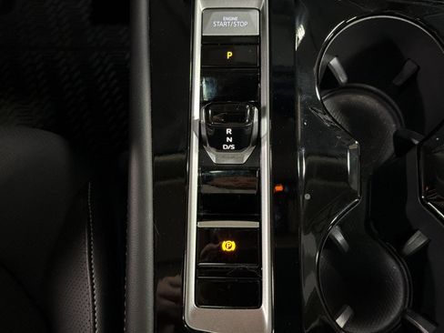 Certified 2024 Volkswagen Atlas SE AWD/4WD image 40