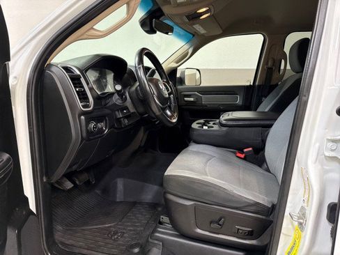 Used 2020 RAM 3500 Big Horn w/ Level 1 Equipment Group image 13