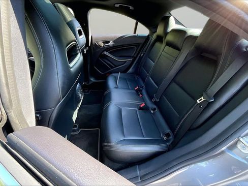 Used 2019 Mercedes-Benz CLA 250 4MATIC image 22