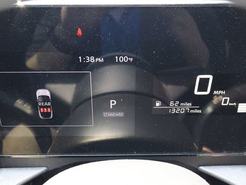 Used 2025 Nissan Kicks SV w/ Charging Package AWD/4WD image 9