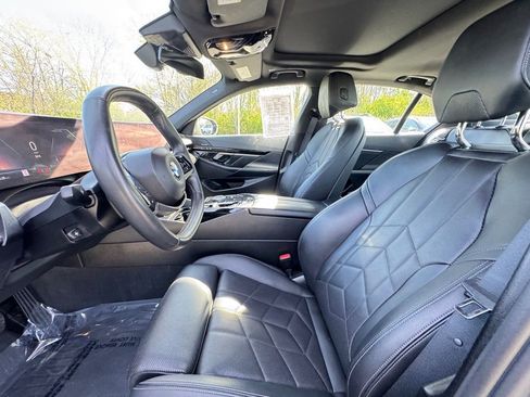 Certified 2024 BMW 530i xDrive AWD/4WD image 19