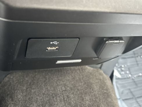 Used 2018 Ford F250 XLT AWD/4WD image 23