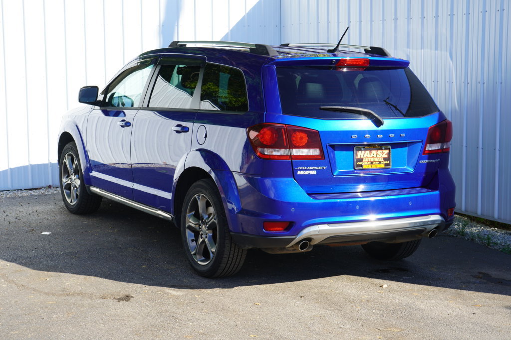 Used 2015 Dodge Journey Crossroad w/ Flexible Seating Group FWD image 4