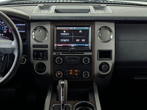 Used 2015 Ford Expedition King Ranch RWD image 15