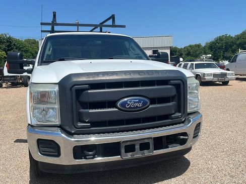 Used 2015 Ford F250 XL w/ Power Equipment Group RWD image 6