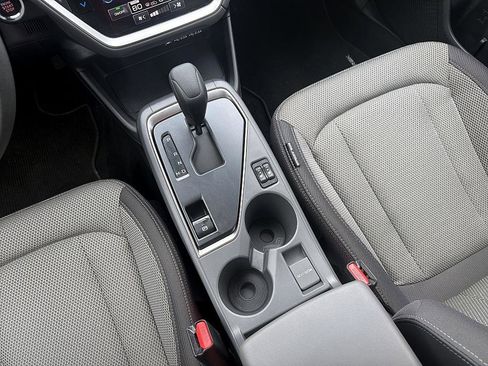 Used 2024 Subaru Crosstrek 2.0i Premium image 21