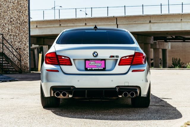Used 2013 BMW M5 RWD image 17