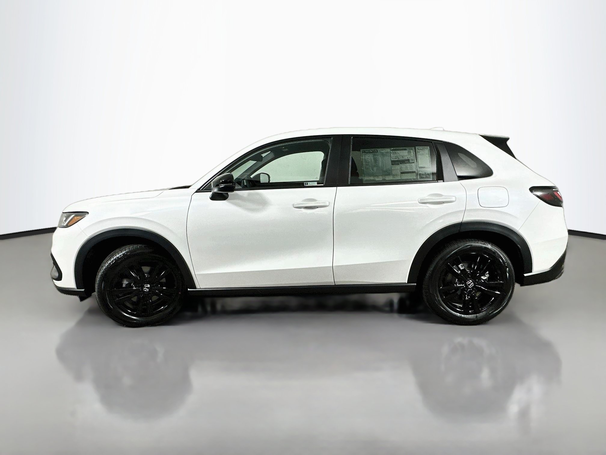 Used 2026 Honda HR-V Sport image 4