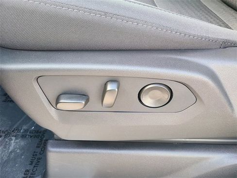 New 2026 Chevrolet Silverado 1500 LT image 23