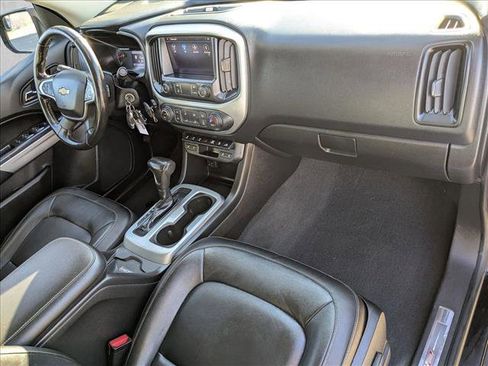 Used 2020 Chevrolet Colorado ZR2 image 19