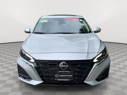 Certified 2024 Nissan Altima 2.5 SV w/ SV Premium Package AWD/4WD image 8