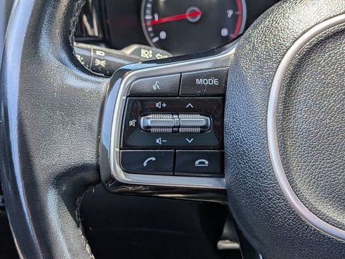 Used 2021 Kia Sorento S w/ Panoramic Sunroof Package FWD image 11