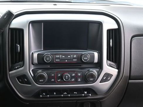 Used 2016 GMC Sierra 2500 SLT w/ Duramax Plus Package AWD/4WD image 24