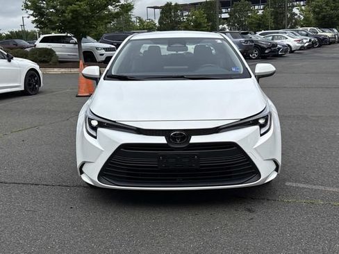 Used 2026 Toyota Corolla LE FWD image 6