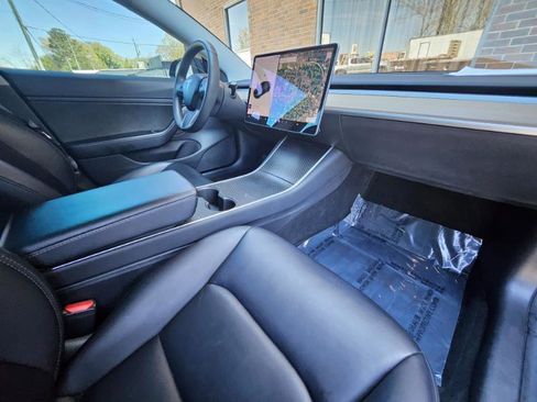 Used 2019 Tesla Model 3 Long Range image 49