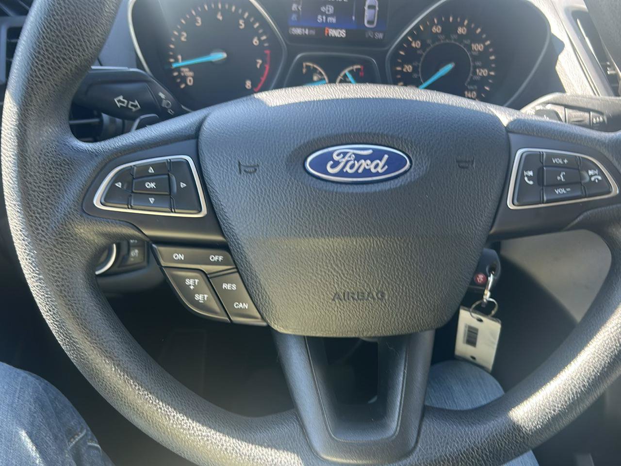 Used 2017 Ford Escape SE w/ Equipment Group 201A AWD/4WD image 19